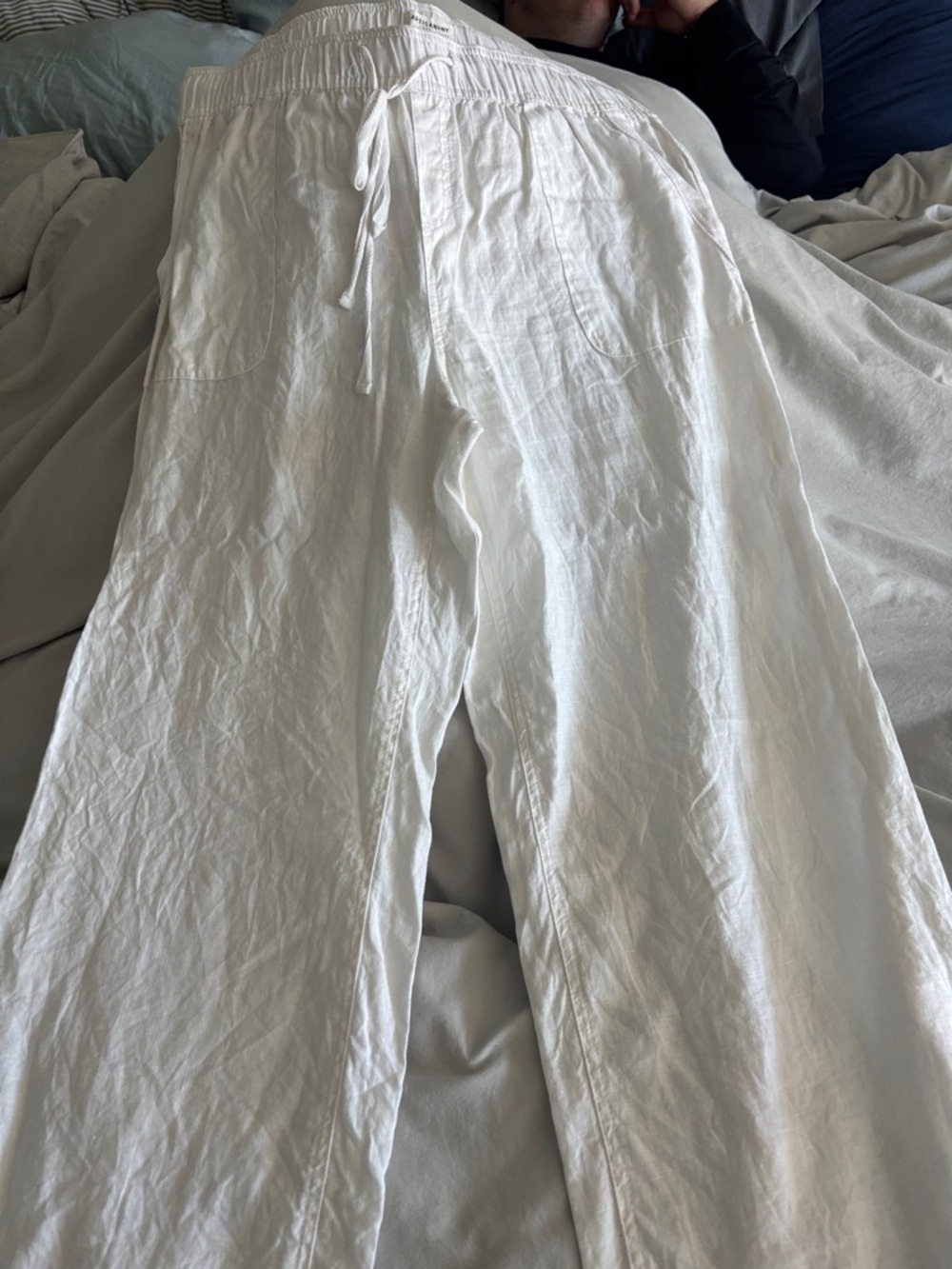 White Men's Linen Drawstring Pants